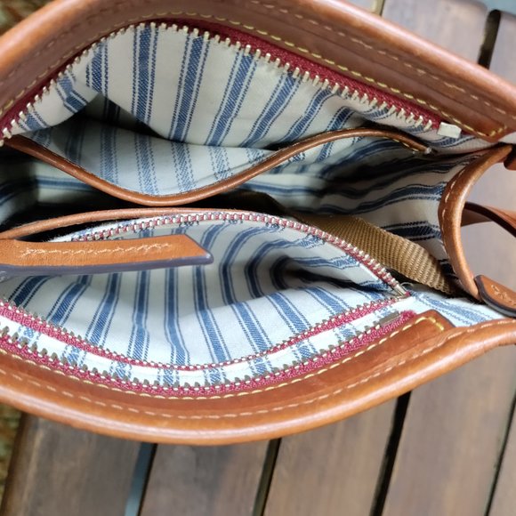 Dooney & Bourke Wayfarer Letter Carrier - Picture 8 of 11